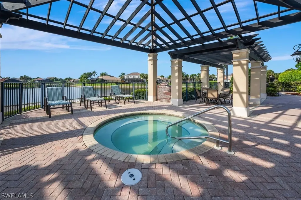 2135 Khasia Point Naples FL 34119