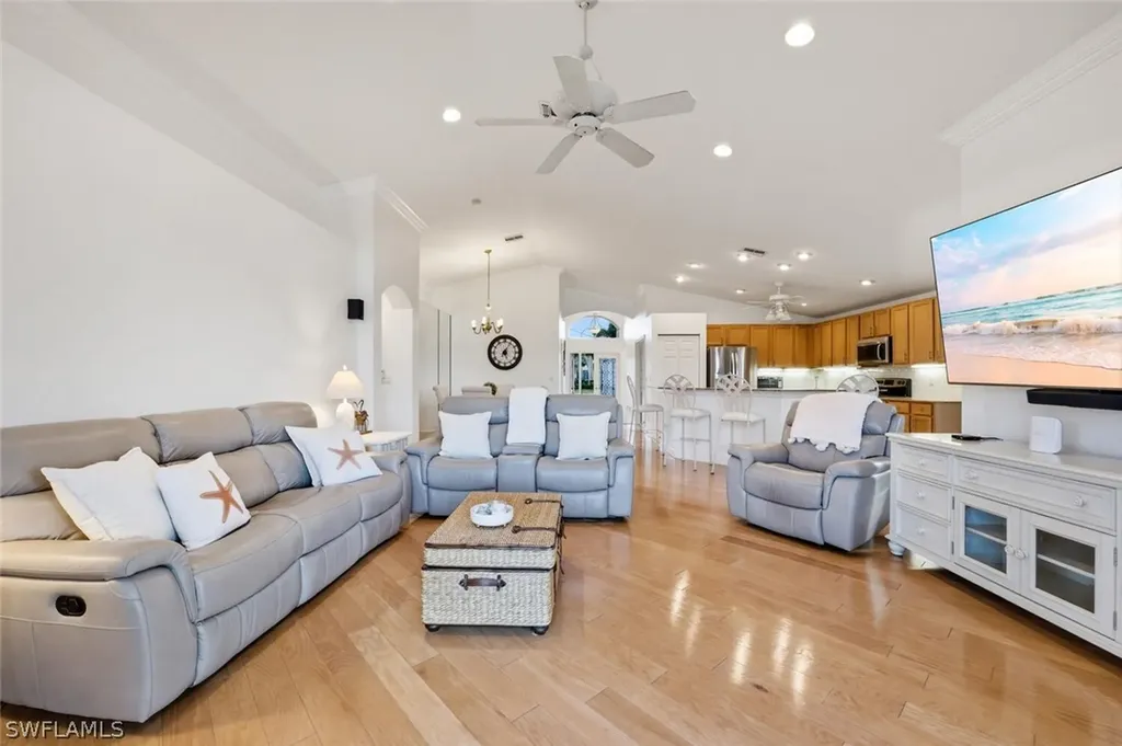 2135 Khasia Point Naples FL 34119