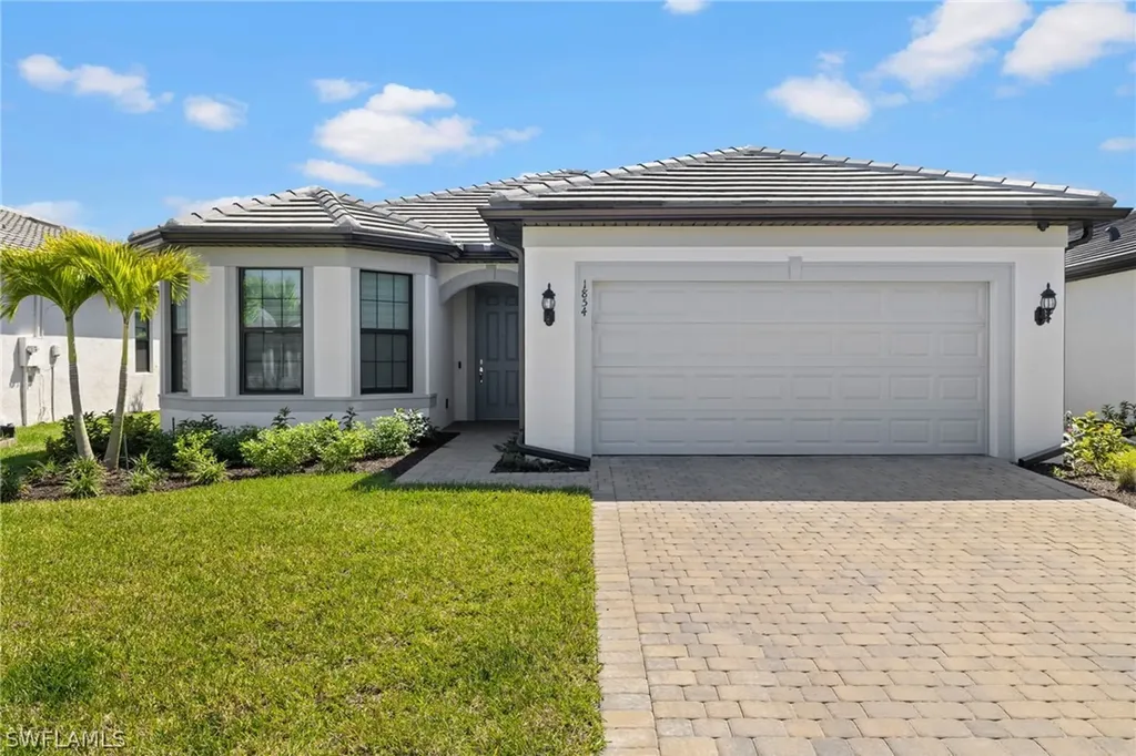 1854 Amador Court Naples FL 34120