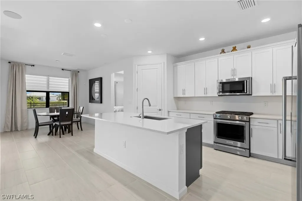 1854 Amador Court Naples FL 34120