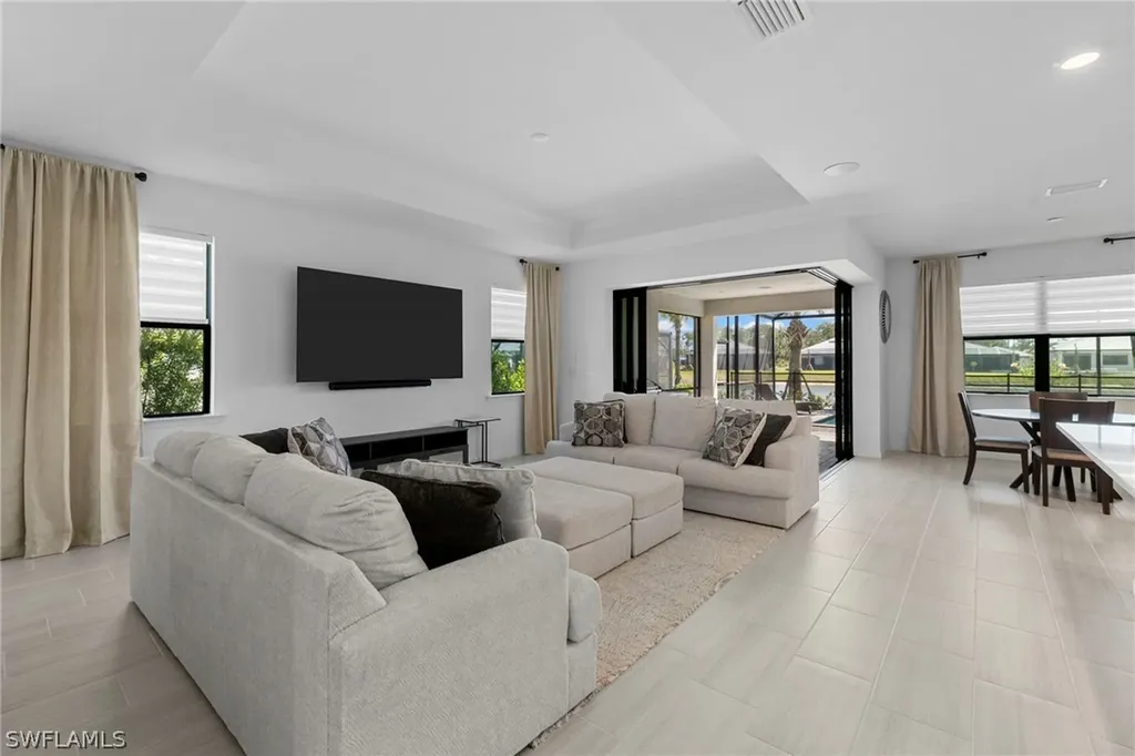 1854 Amador Court Naples FL 34120