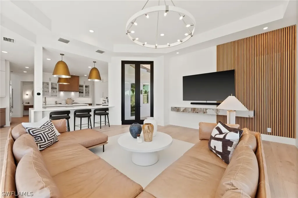4260 Brynwood Drive Naples FL 34119
