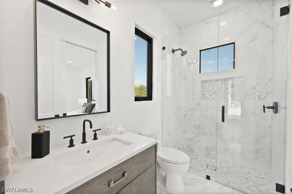 4260 Brynwood Drive Naples FL 34119