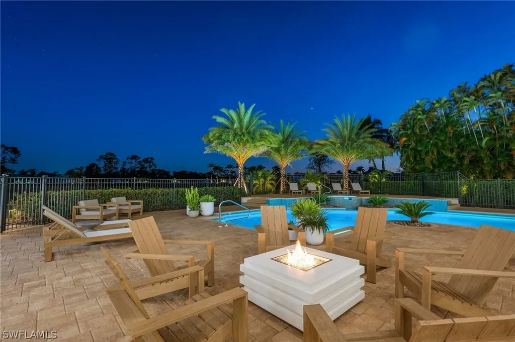 4260 Brynwood Drive Naples FL 34119