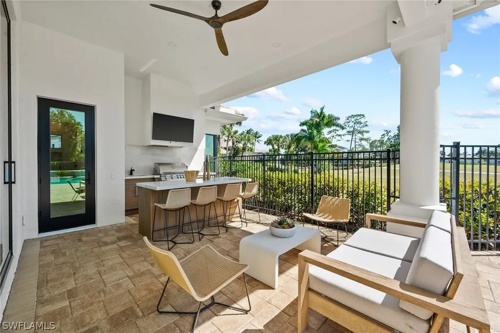 4260 Brynwood Drive Naples FL 34119
