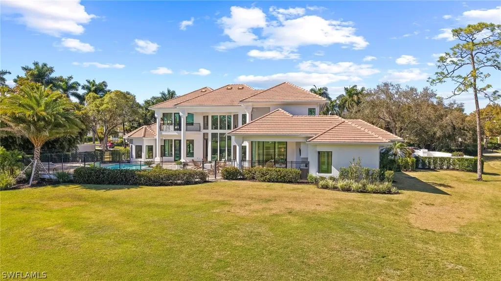 4260 Brynwood Drive Naples FL 34119