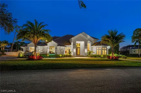 4260 Brynwood Drive Naples FL 34119