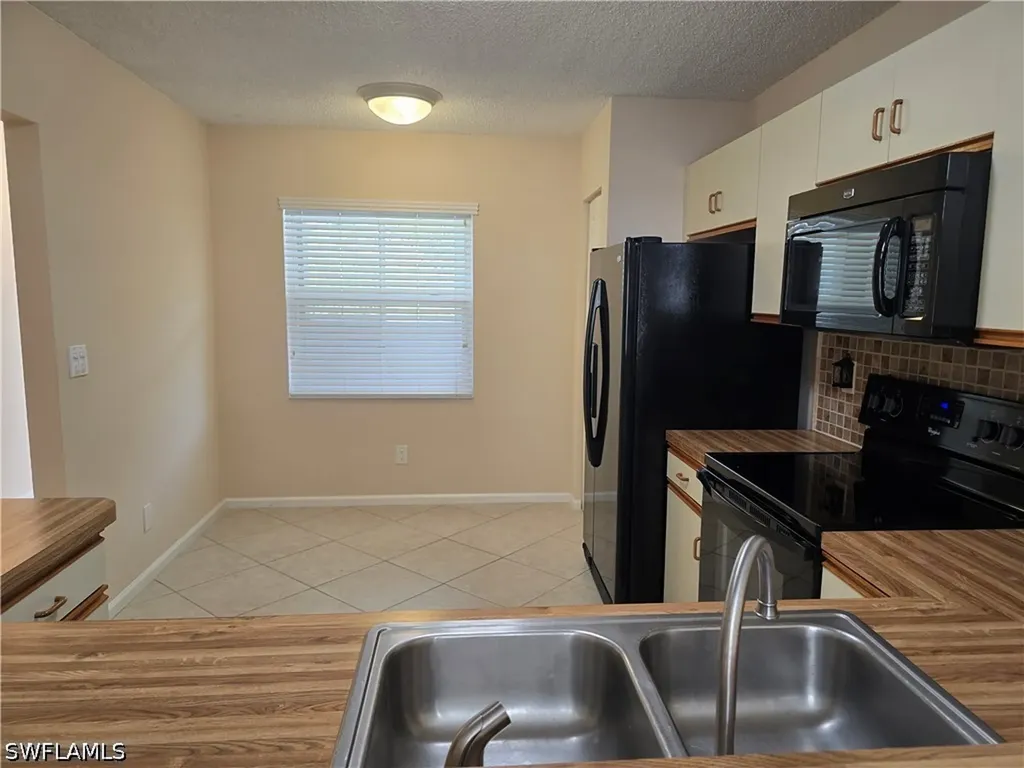 5741 Whitaker Road Naples FL 34112