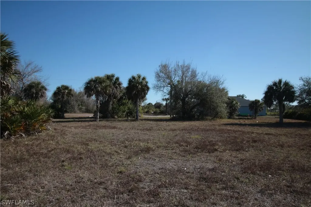 1 Hull Court Placida FL 33946