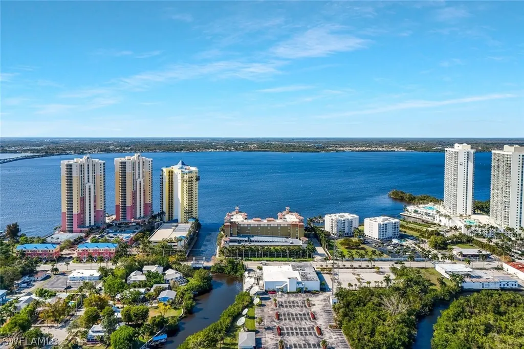 2825 Palm Beach Boulevard Fort Myers FL 33916