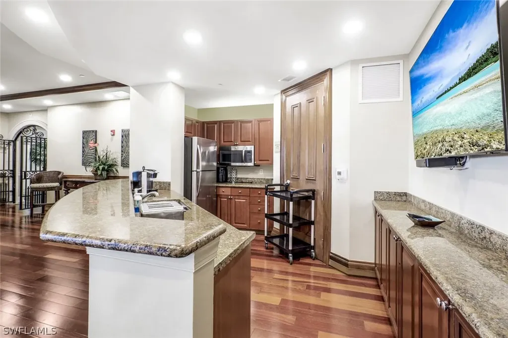 2825 Palm Beach Boulevard Fort Myers FL 33916