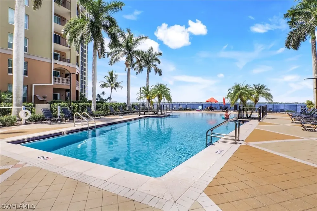 2825 Palm Beach Boulevard Fort Myers FL 33916