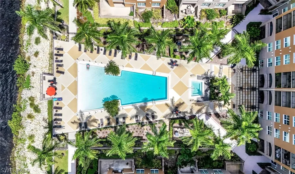 2825 Palm Beach Boulevard Fort Myers FL 33916