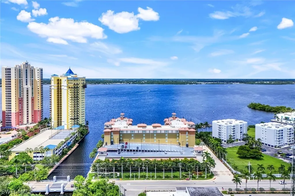 2825 Palm Beach Boulevard Fort Myers FL 33916