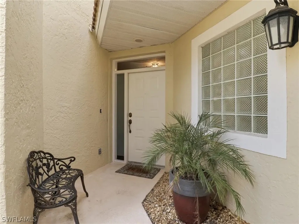 88 Silver Oaks Circle Naples FL 34119