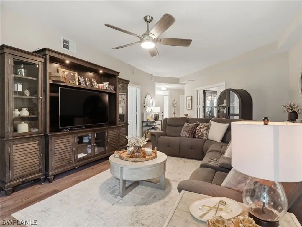 88 Silver Oaks Circle Naples FL 34119