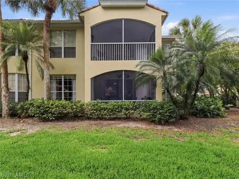 88 Silver Oaks Circle Naples FL 34119
