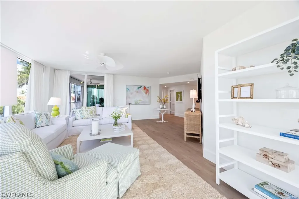 3971 Gulf Shore Boulevard N Naples FL 34103