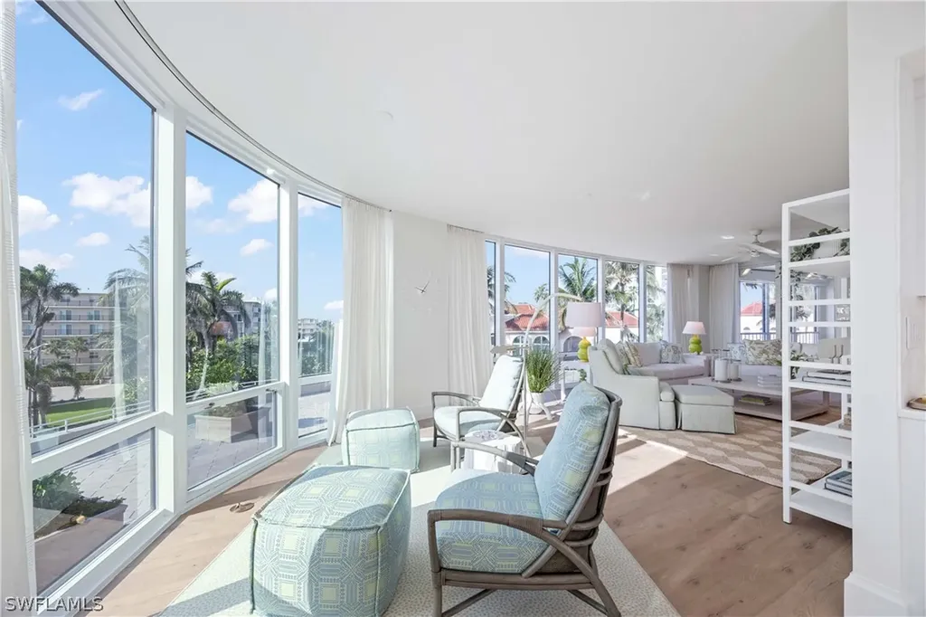 3971 Gulf Shore Boulevard N Naples FL 34103