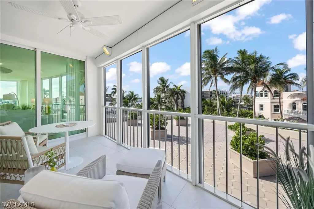 3971 Gulf Shore Boulevard N Naples FL 34103