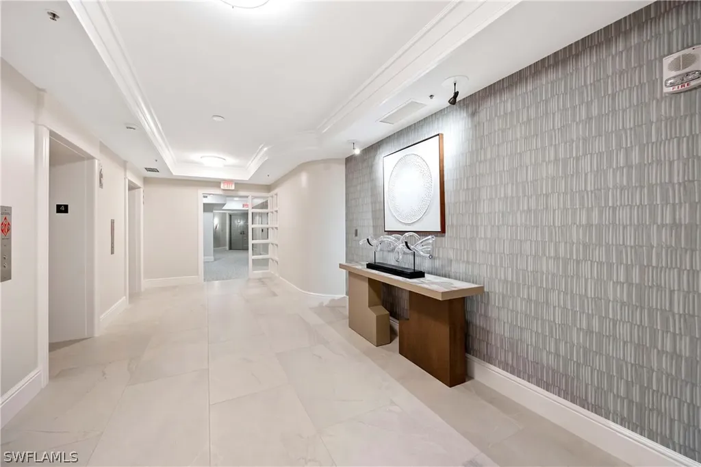 3971 Gulf Shore Boulevard N Naples FL 34103