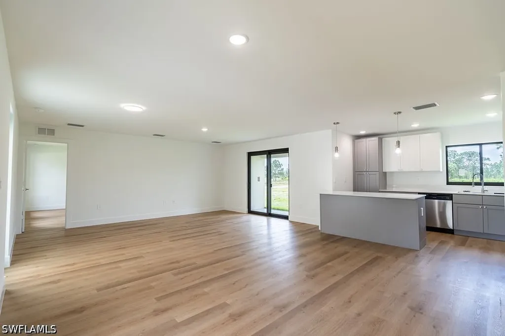 1160 Edelweiss Street E Lehigh Acres FL 33974
