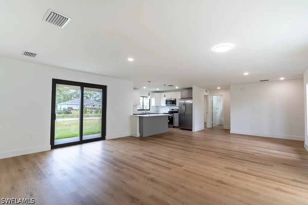 1160 Edelweiss Street E Lehigh Acres FL 33974