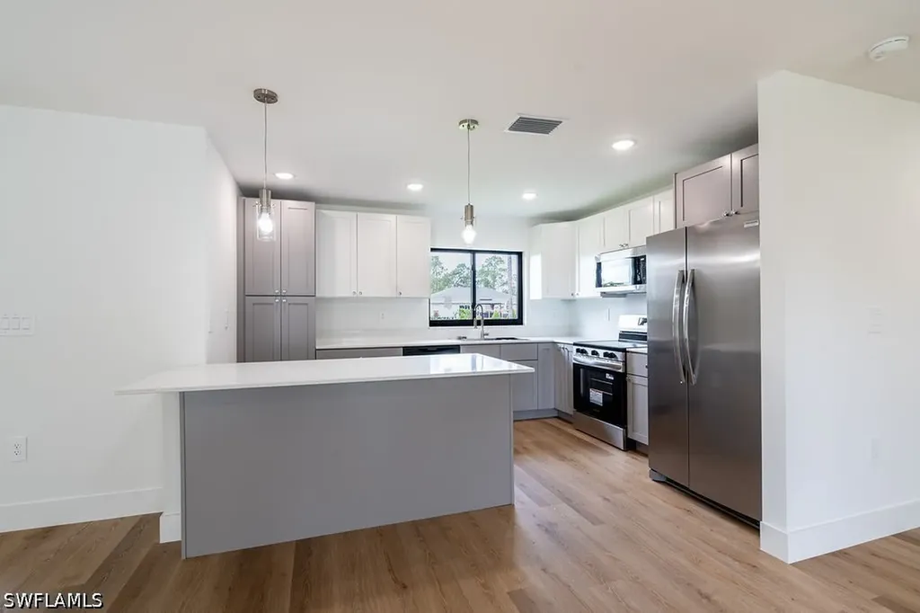 1160 Edelweiss Street E Lehigh Acres FL 33974