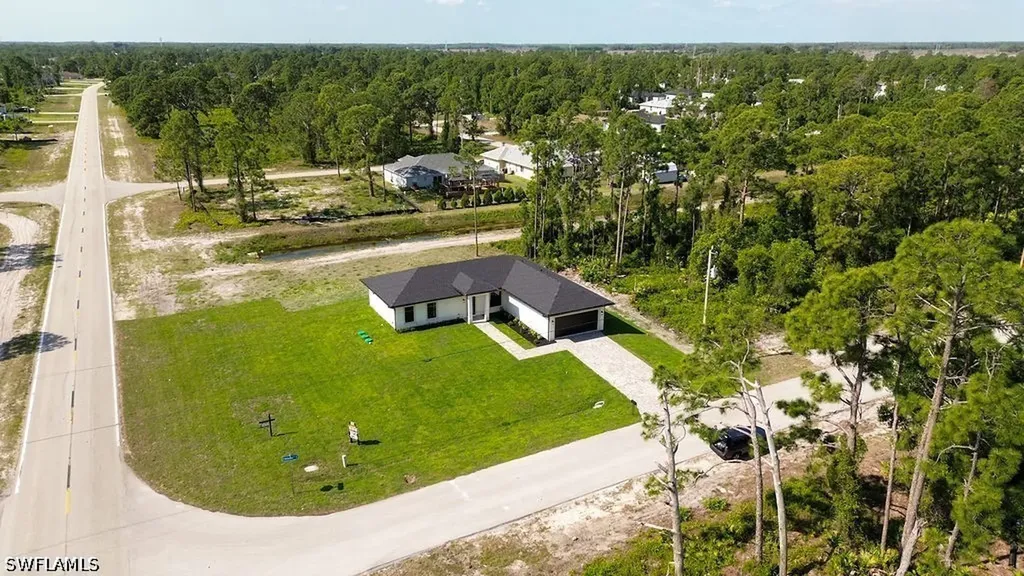 1160 Edelweiss Street E Lehigh Acres FL 33974