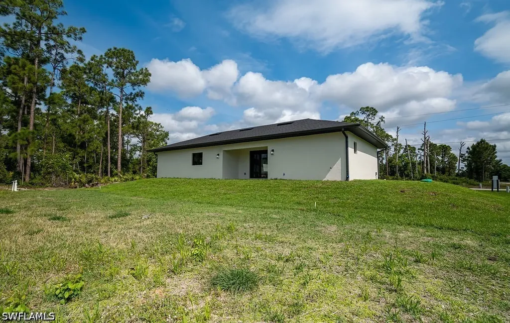 1160 Edelweiss Street E Lehigh Acres FL 33974