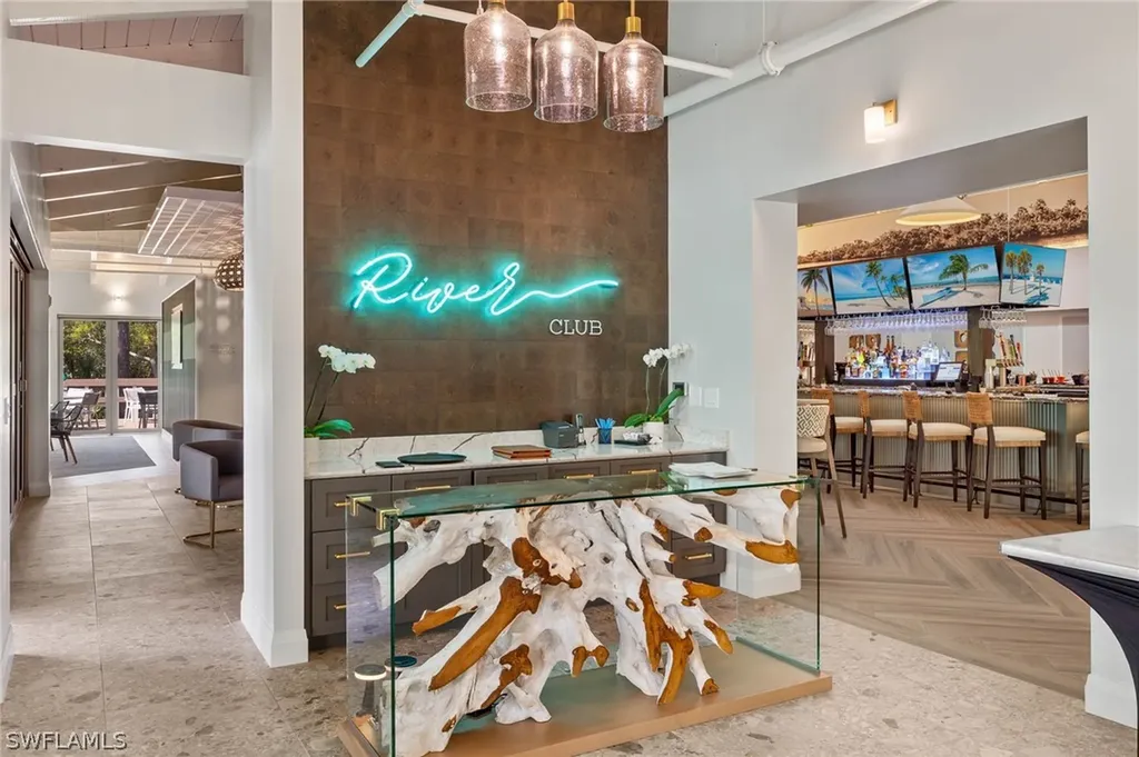 21810 Southern Hills Drive Estero FL 33928