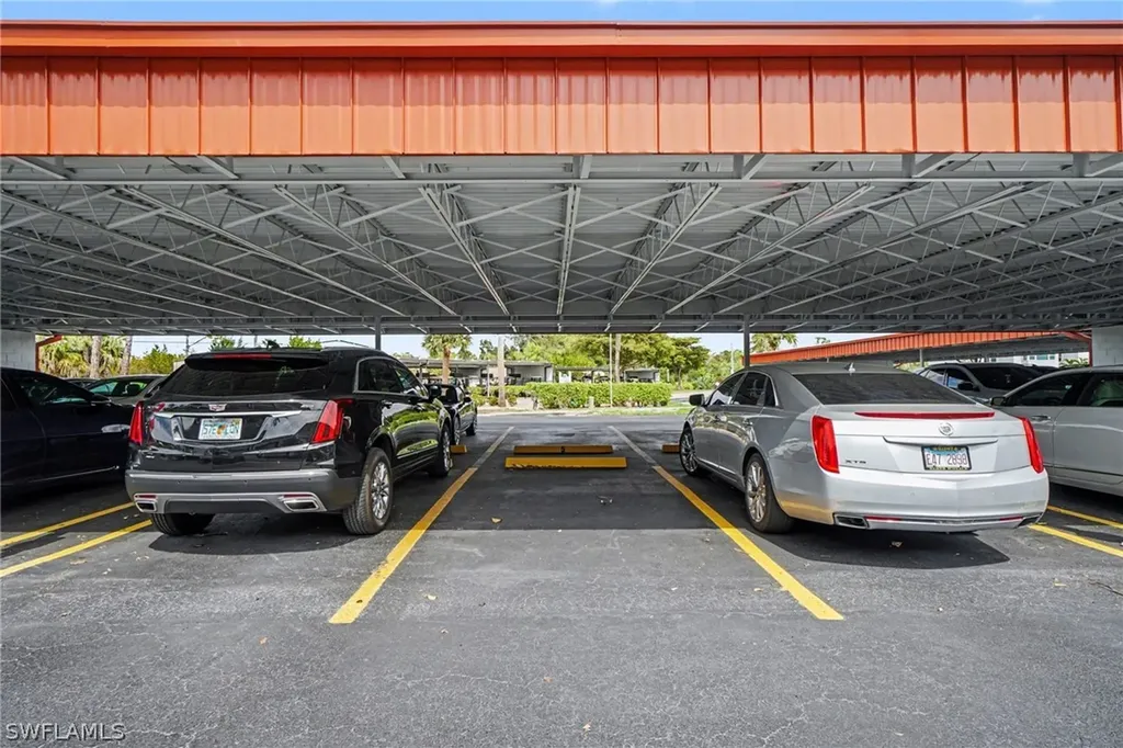 1700 Pine Valley Drive Fort Myers FL 33907