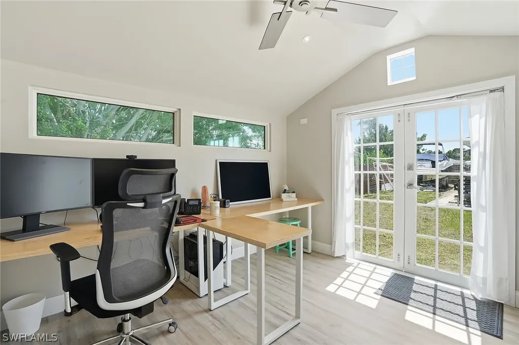 157 Willoughby Drive Naples FL 34110