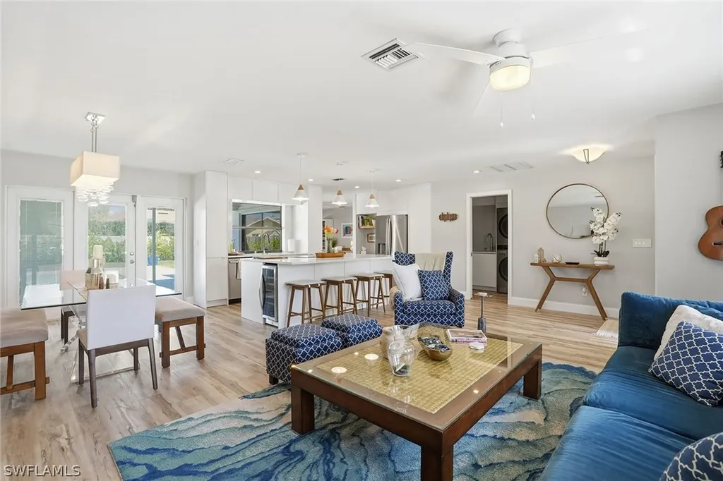 157 Willoughby Drive Naples FL 34110