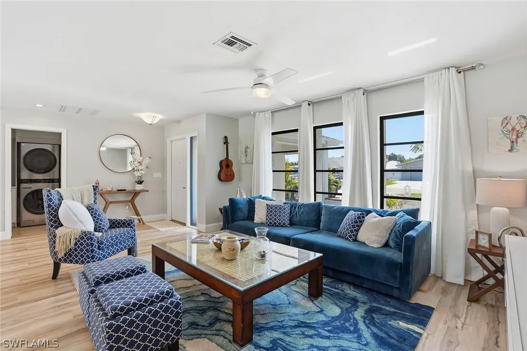 157 Willoughby Drive Naples FL 34110