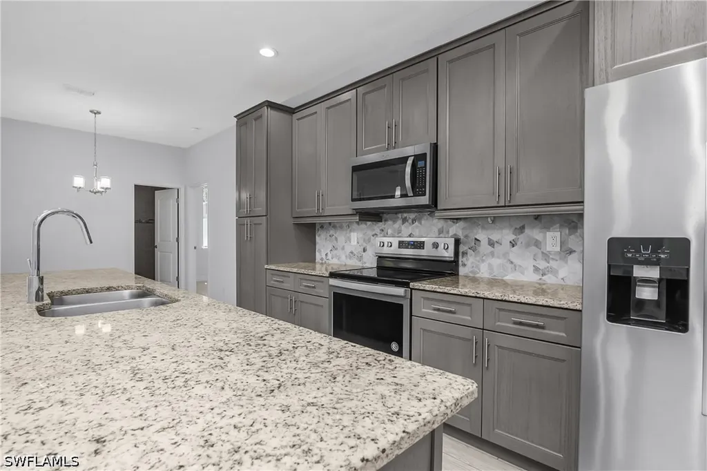 4575 Catalina Lane Bonita Springs FL 34134