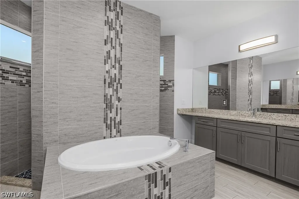 4575 Catalina Lane Bonita Springs FL 34134