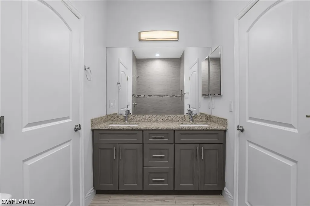 4575 Catalina Lane Bonita Springs FL 34134