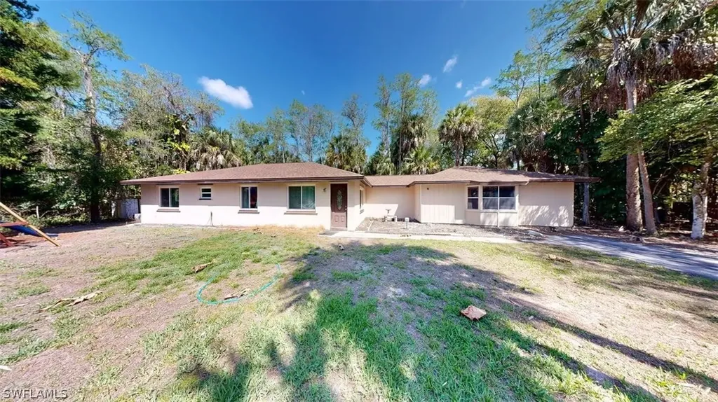 3501 White Boulevard Naples FL 34117