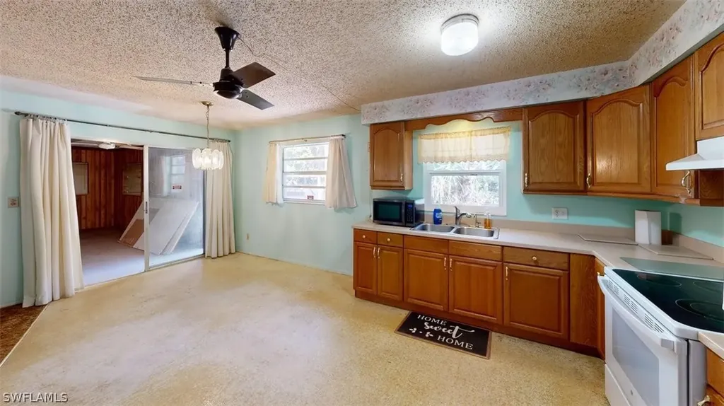 3501 White Boulevard Naples FL 34117