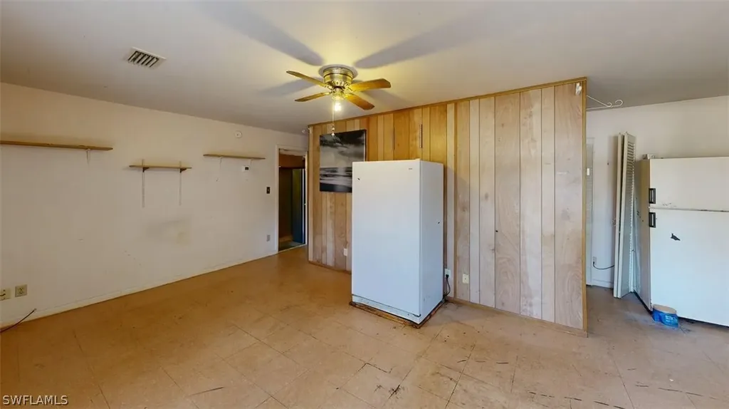 3501 White Boulevard Naples FL 34117