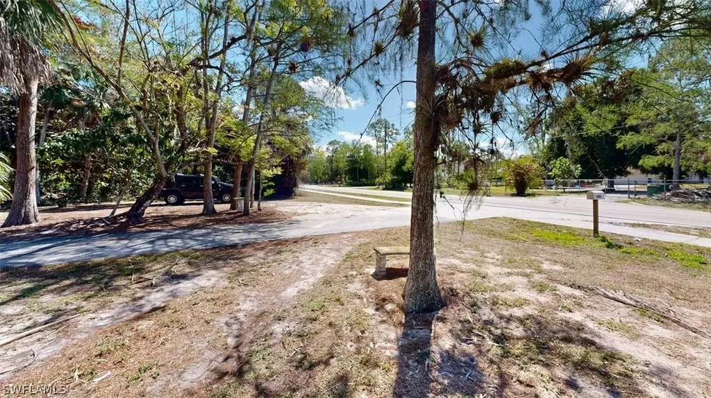 3501 White Boulevard Naples FL 34117