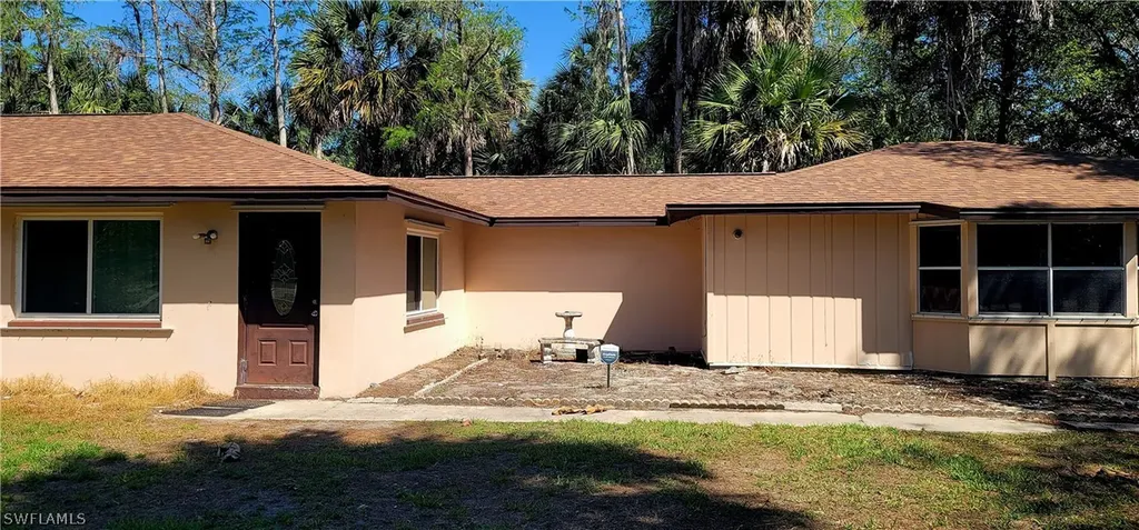 3501 White Boulevard Naples FL 34117