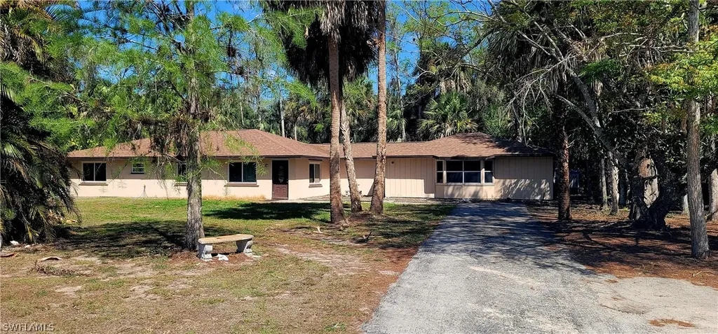 3501 White Boulevard Naples FL 34117