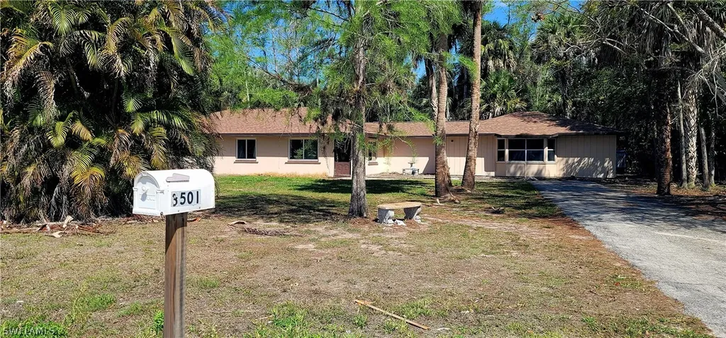 3501 White Boulevard Naples FL 34117