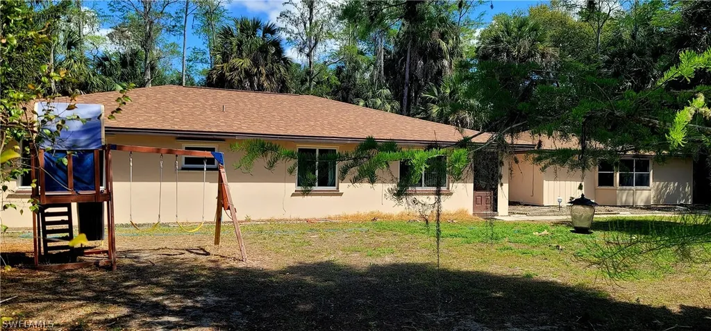 3501 White Boulevard Naples FL 34117