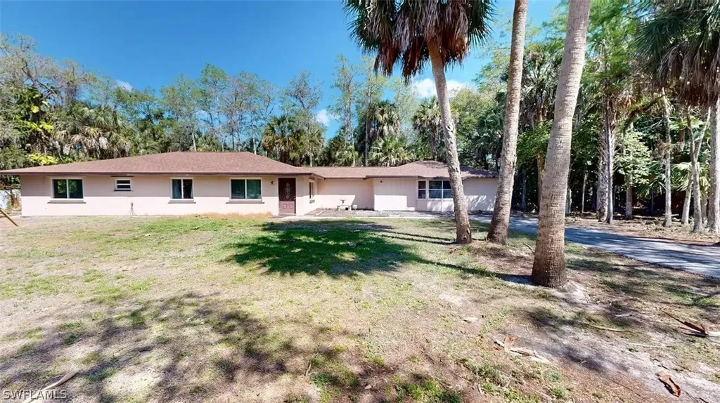 3501 White Boulevard Naples FL 34117