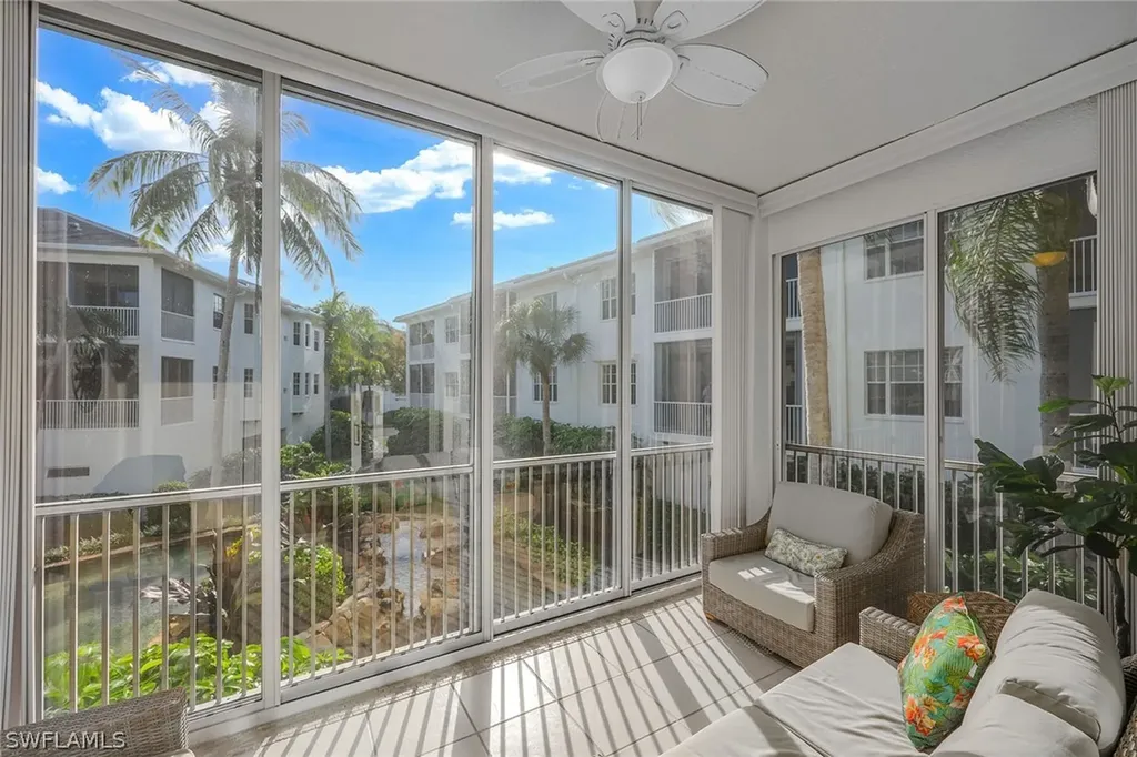 831 Sailaway Lane Naples FL 34108