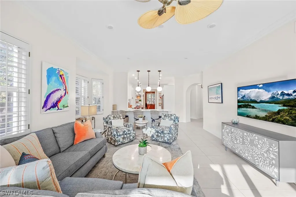 831 Sailaway Lane Naples FL 34108