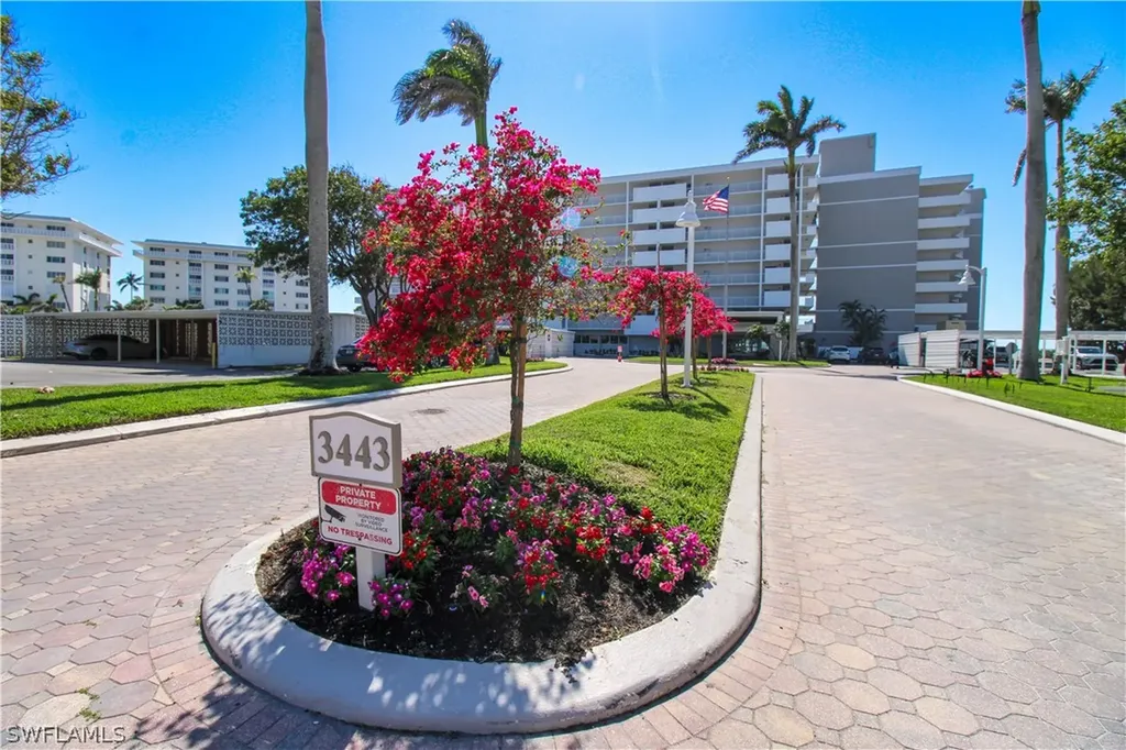 3443 Gulf Shore Boulevard N Naples FL 34103